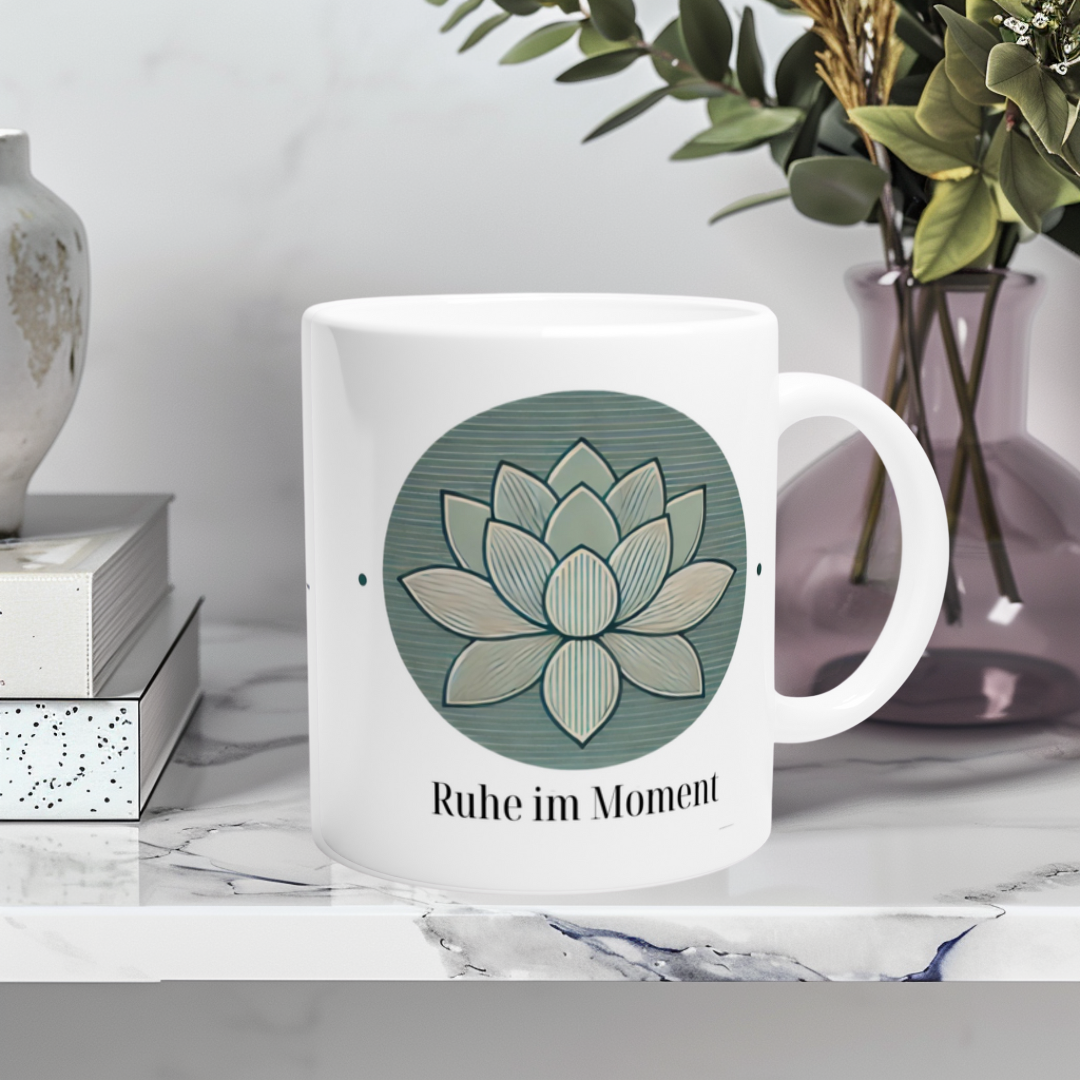 Spirituelle Keramiktasse für Selfcare-Rituale und ruhige Pausen