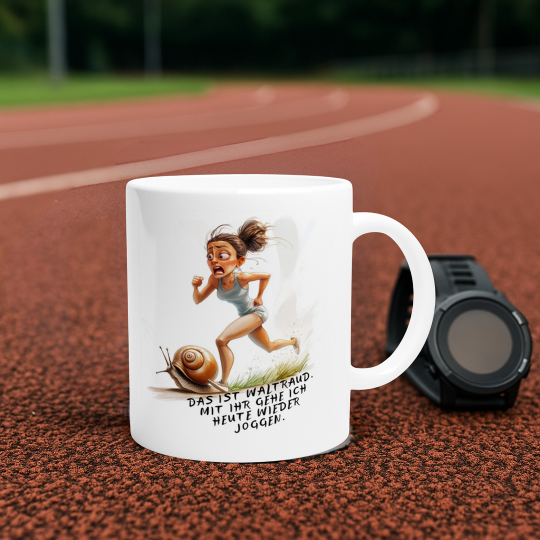 Lustige Tasse für Sportfans – Joggerin läuft mit Schnecke

